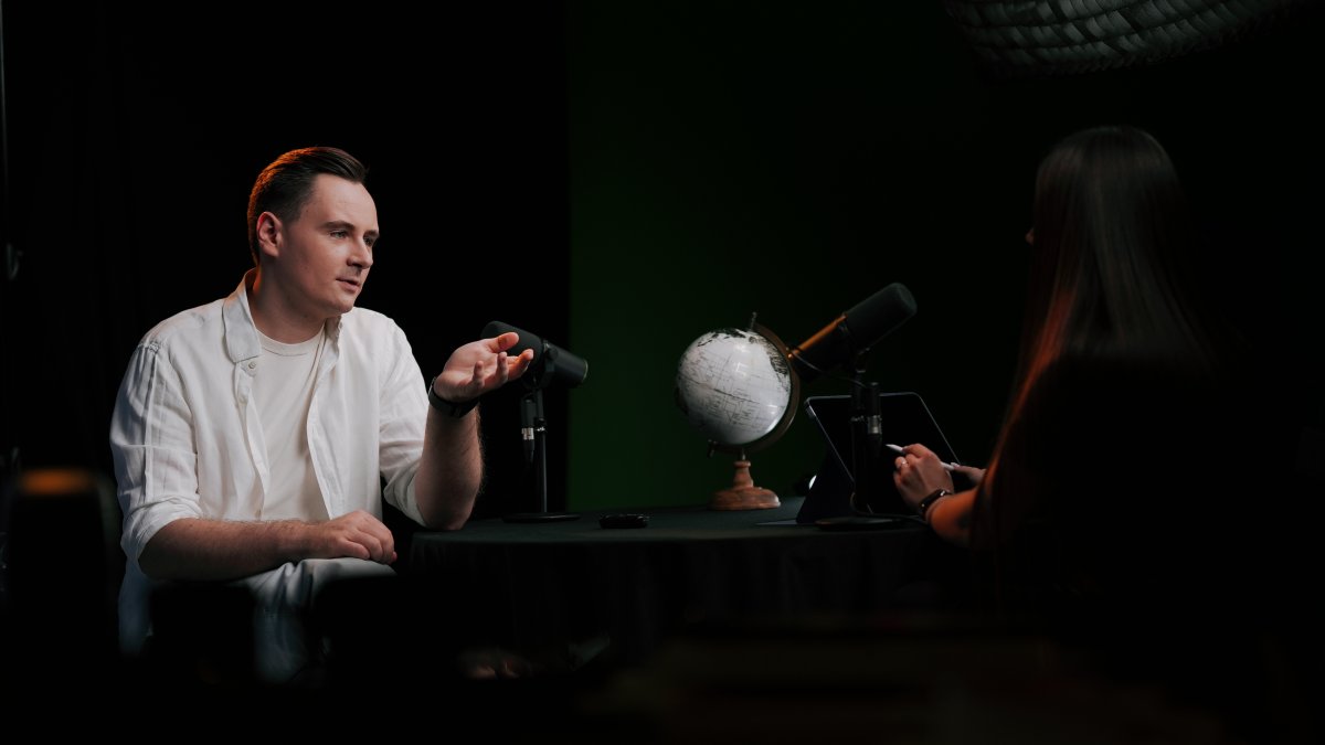 Stefan Putsila, founder and CEO of NEXTA, at the newsroom’s Warsaw studio in September 2026.